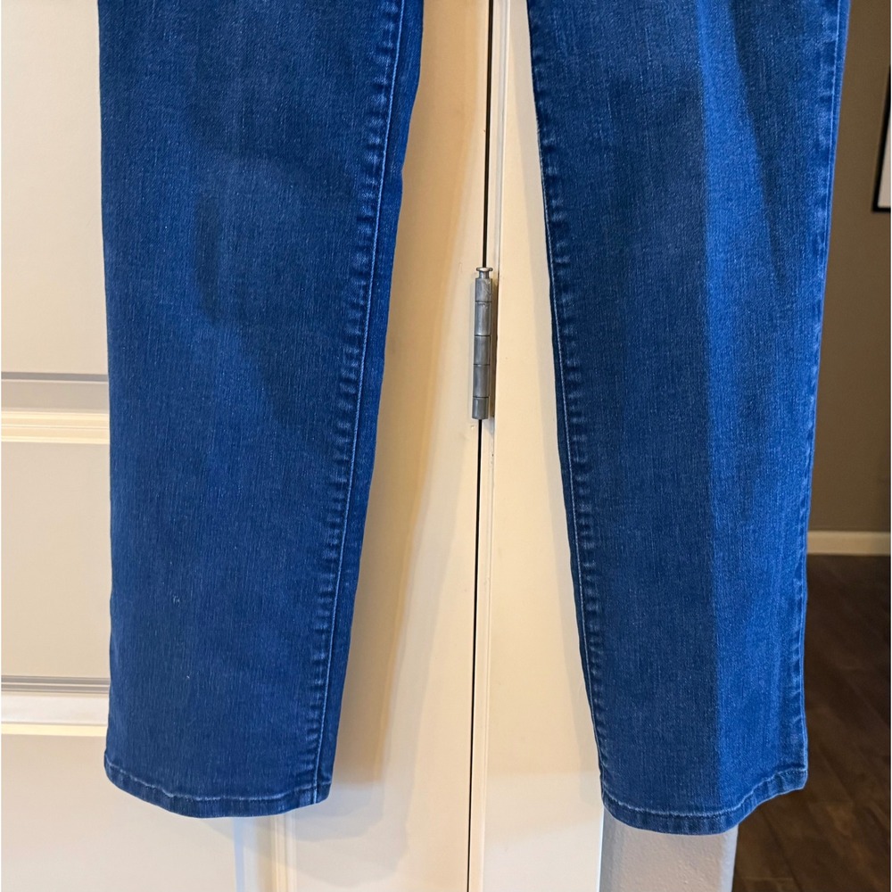NYDJ Casual Cropped Women's Marilyn Straight Leg Blue Jeans Size 6 Lift x Tuck - Picture 3 of 7